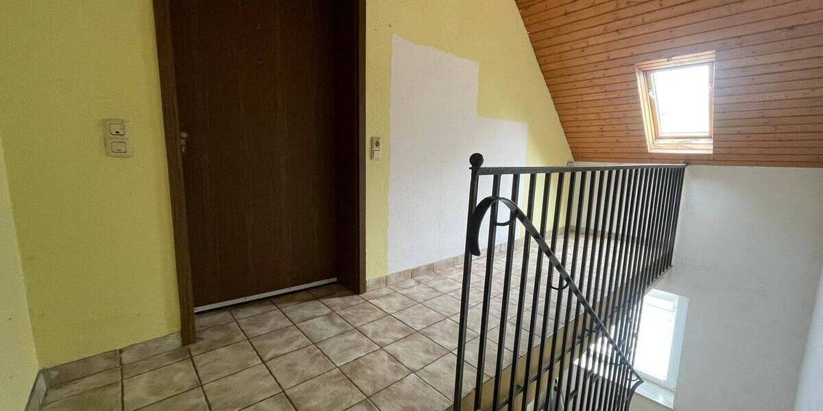 Etagenwohnung Sankt Wendel Oberlinxweiler - 3 Zimmer, 68.000&euro; | Angebot:25744472