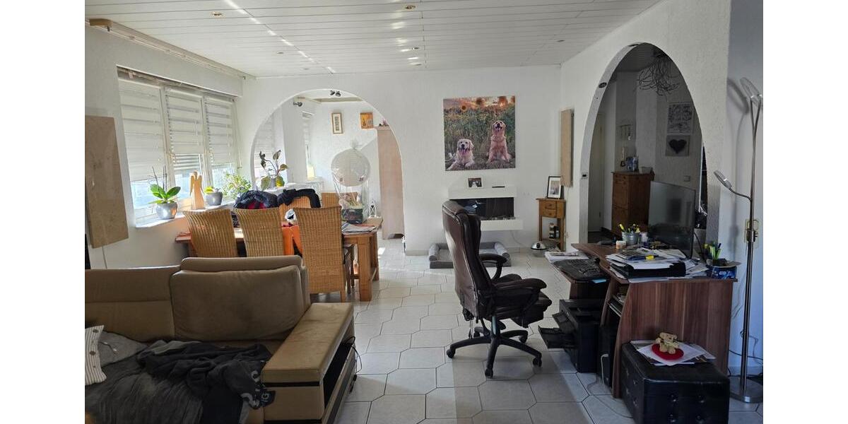 Etagenwohnung Saarbrücken Brebach-Fechingen - 8 Zimmer, 285 m&sup2;, 375.000&euro; | Angebot:26050619