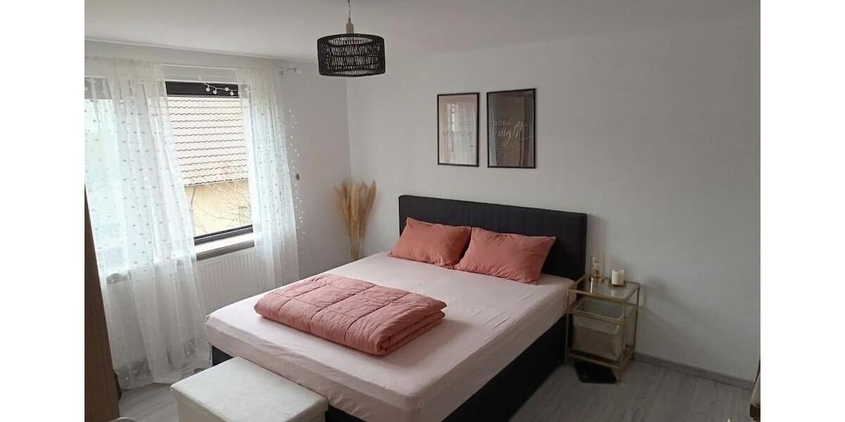 Etagenwohnung Heusweiler - 4 Zimmer, 90 m&sup2;, 850&euro; | Angebot:25948552