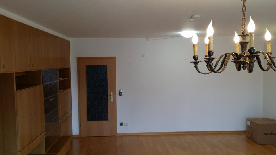 Erdgeschoßwohnung Völklingen - 2 Zimmer, 65 m&sup2;, 520&euro; | Angebot:25362964