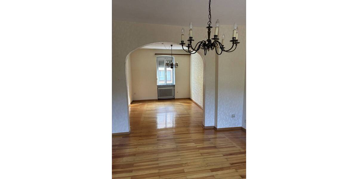 Einfamilienhaus Saarbrücken Dudweiler - 5 Zimmer, 91 m&sup2;, 75.000&euro; | Angebot:26036805