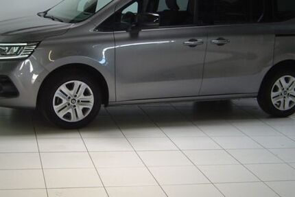 Renault Kangoo 17.264 km 26.490 &euro; Saarbrücken 66115