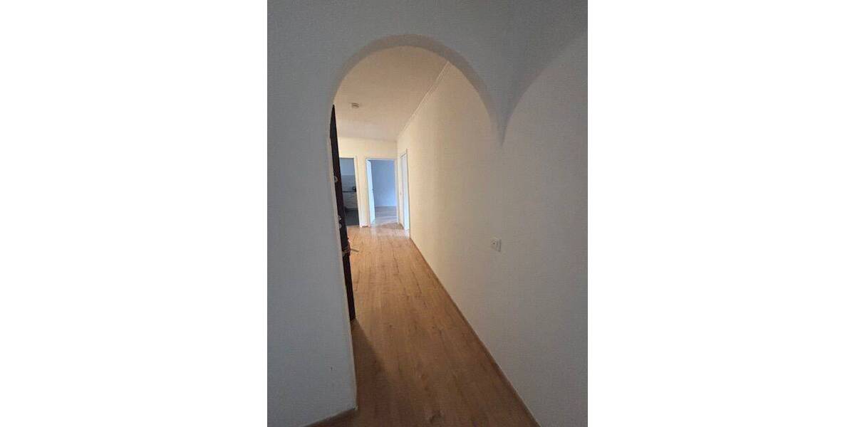 Etagenwohnung Saarbrücken Dudweiler - 3 Zimmer, 76 m&sup2;, 630&euro; | Angebot:25996159