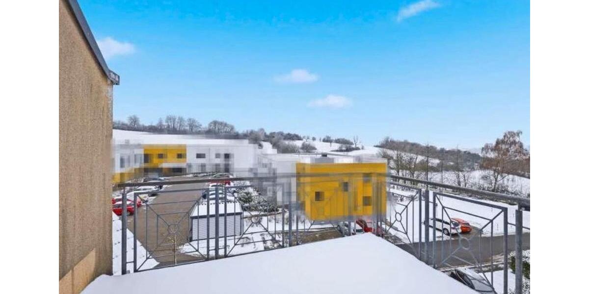 Etagenwohnung Ottweiler - 3 Zimmer, 100 m&sup2;, 970&euro; | Angebot:25572197