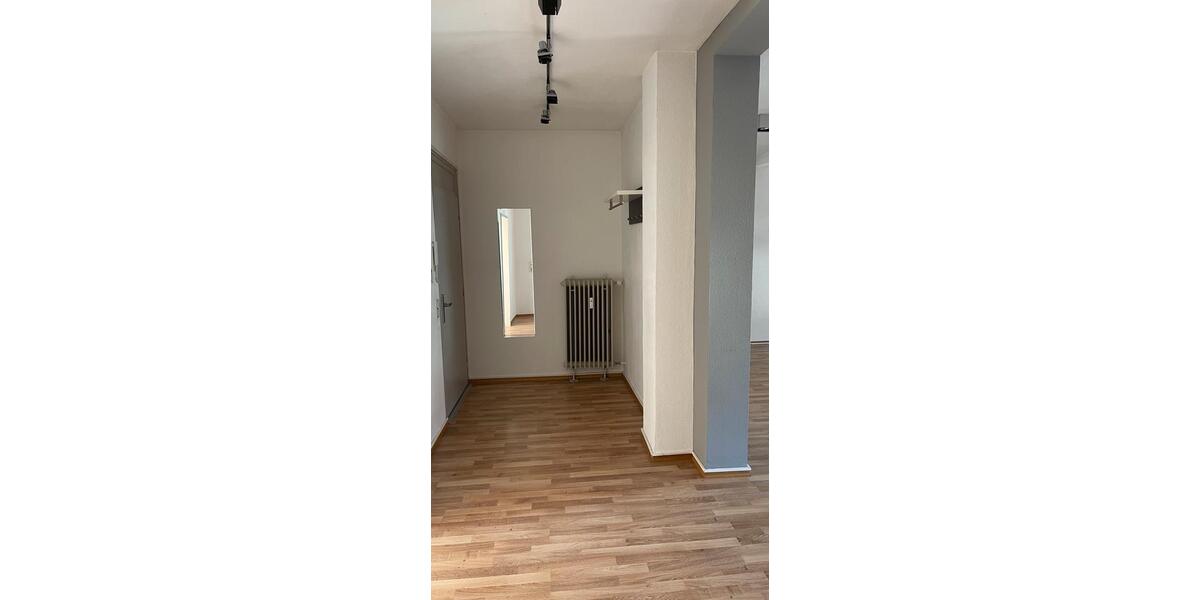 Dachgeschoßwohnung Saarbrücken Eschberg - 2 Zimmer, 50 m&sup2;, 575&euro; | Angebot:26013062