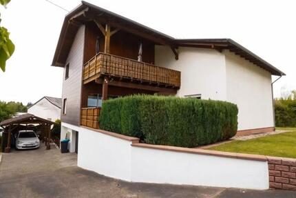 Haus Schwalbach - 9.5 Zimmer, 255 m&sup2;, 379.000&euro; | Angebot:26240686