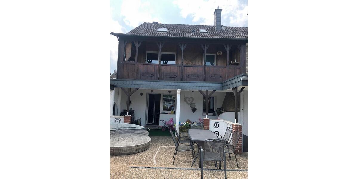 Doppelhaushälfte Homburg - 5 Zimmer, 187 m&sup2;, 345.000&euro; | Angebot:25539358