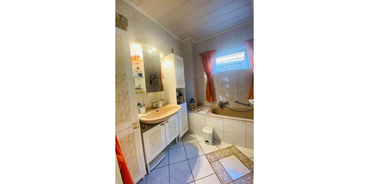 Mehrfamilienhaus, Wohnhaus Püttlingen / Köllerbach Köllerbach - 9 Zimmer, 200 m&sup2;, 240.000&euro; | Angebot:25769639