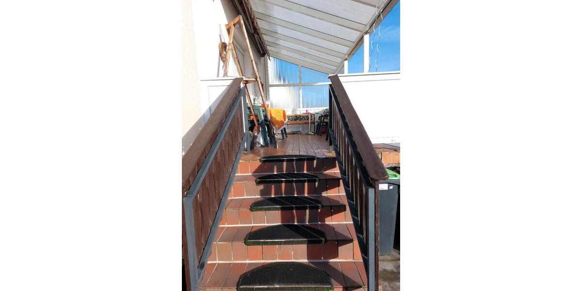 Einfamilienhaus Überherrn - 7 Zimmer, 160 m&sup2;, 180.000&euro; | Angebot:24352512