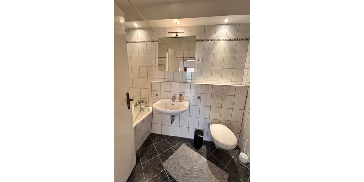 Etagenwohnung Saarbrücken Dudweiler - 1 Zimmer, 15 m&sup2;, 390&euro; | Angebot:25129210