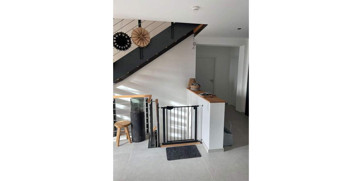 Einfamilienhaus Großrosseln - 9 Zimmer, 342 m&sup2;, 699.000&euro; | Angebot:25797882