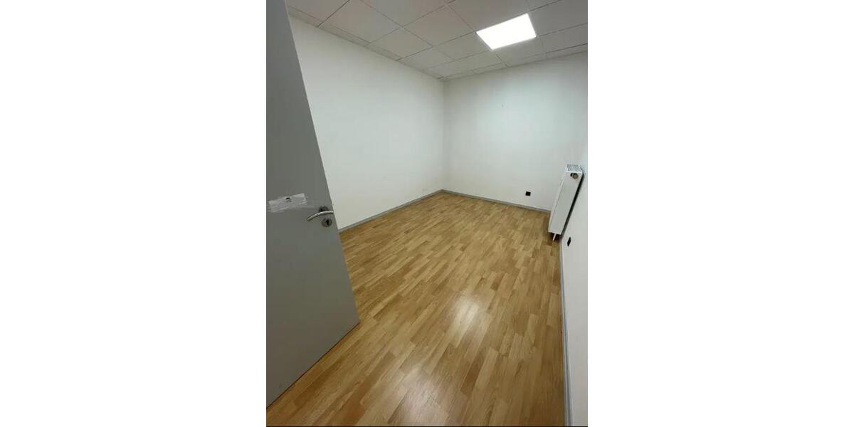 Gewerbeobjekt Saarbrücken Neue Bremm - 1.000&euro; | Angebot:26637327