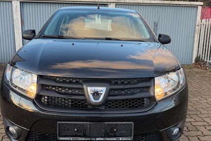 Dacia Sandero 156.478 km 3.990 &euro; Saarlouis 66740