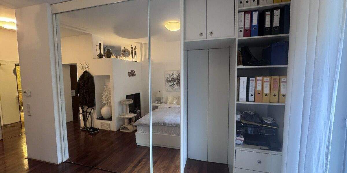 Etagenwohnung Saarbrücken Alt-Saarbrücken - 3 Zimmer, 103 m&sup2;, 335.000&euro; | Angebot:25705106