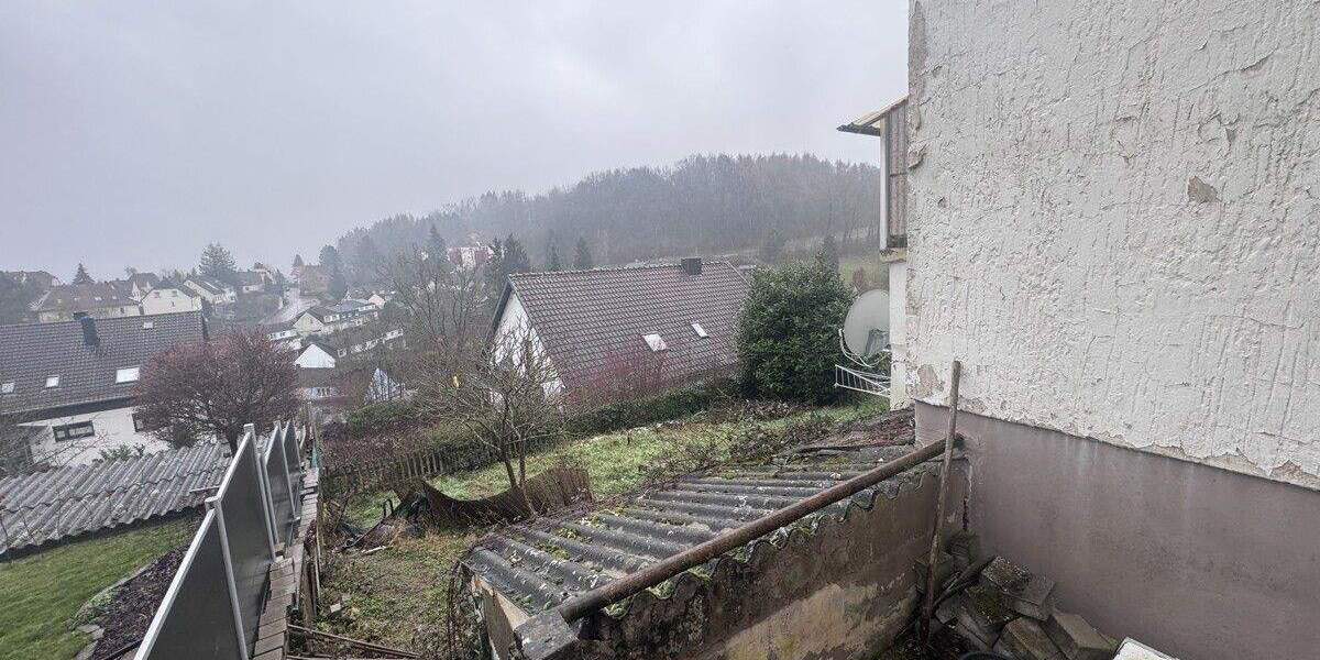 Einfamilienhaus Blieskastel - 6 Zimmer, 97 m&sup2;, 55.000&euro; | Angebot:25705118