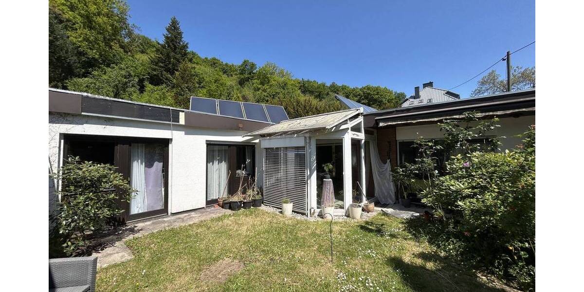 Einfamilienhaus Neunkirchen/Wellesweiler Wellesweiler - 6 Zimmer, 160 m&sup2;, 269.000&euro; | Angebot:25775784