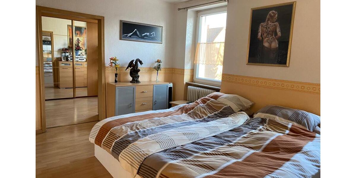 Mehrfamilienhaus, Wohnhaus Kirkel - 9 Zimmer, 189 m&sup2;, 319.000&euro; | Angebot:26591539