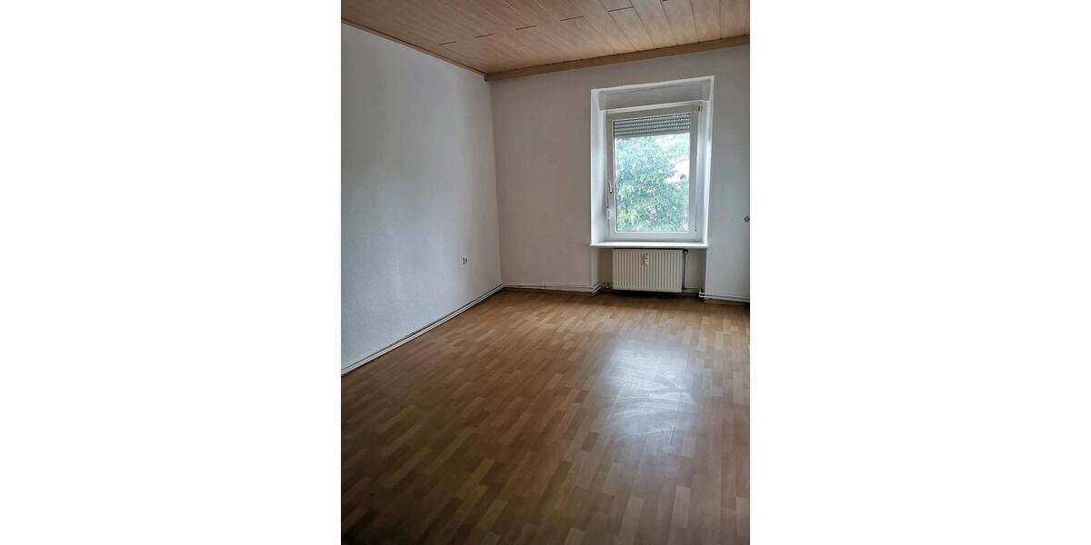 Etagenwohnung Sulzbach (Saar) - 3 Zimmer, 85 m&sup2;, 550&euro; | Angebot:26640019