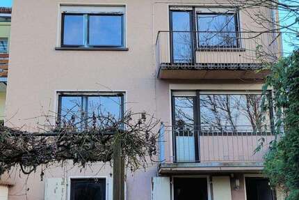 Haus Sankt Ingbert - 6 Zimmer, 120 m&sup2;, 170.000&euro; | Angebot:24876498