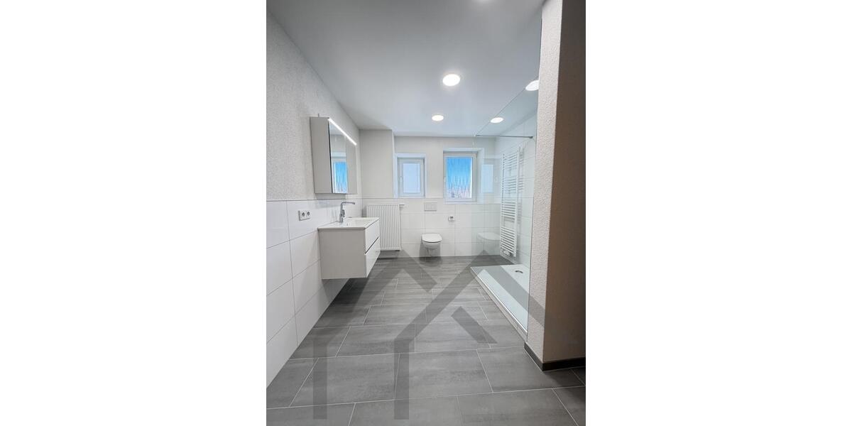 Etagenwohnung Blieskastel - 3 Zimmer, 83 m&sup2;, 700&euro; | Angebot:26620855