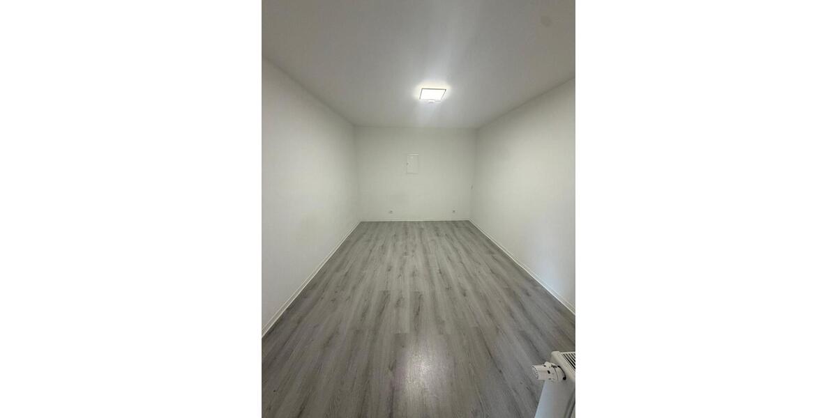 Erdgeschoßwohnung Saarbrücken Brebach-Fechingen - 3 Zimmer, 77 m&sup2;, 600&euro; | Angebot:24658518