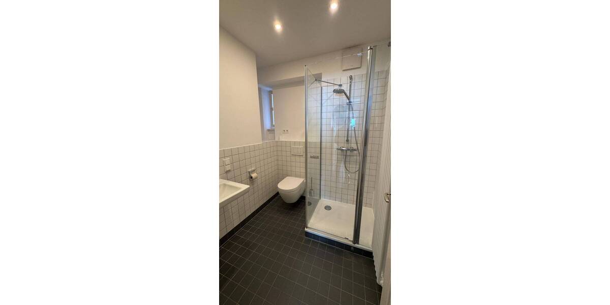 Etagenwohnung Saarbrücken St Johann - 3 Zimmer, 65 m&sup2;, 595&euro; | Angebot:25986218