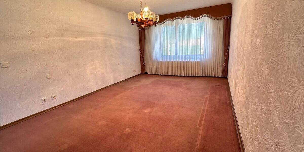 Mehrfamilienhaus, Wohnhaus Saarwellingen / Reisbach Reisbach - 8 Zimmer, 170 m&sup2;, 218.000&euro; | Angebot:26411493