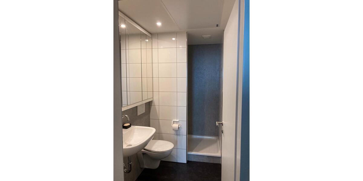 Dachgeschoßwohnung Saarbrücken - 2.5 Zimmer, 57 m&sup2;, 640&euro; | Angebot:26640022