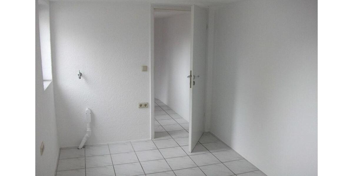 Erdgeschoßwohnung Völklingen - 5 Zimmer, 118 m&sup2;, 850&euro; | Angebot:24865873