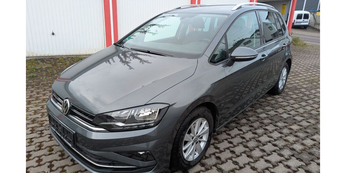 VW Golf 124.000 km 13.990 &euro; Völklingen 66333