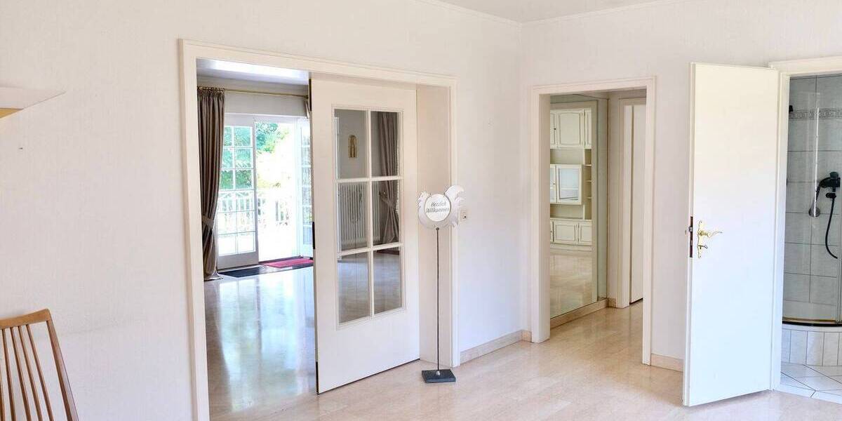 Etagenwohnung Saarbrücken / Güdingen Güdingen - 4 Zimmer, 200 m&sup2;, 399.000&euro; | Angebot:25668688