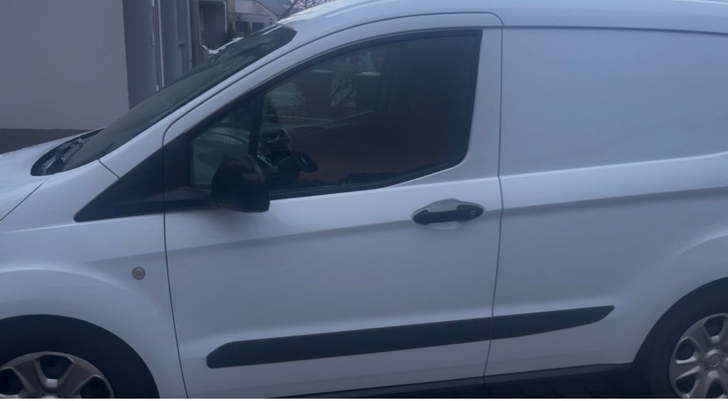 Ford Transit Courier 58.477 km 8.200 &euro; Wadgassen 66787