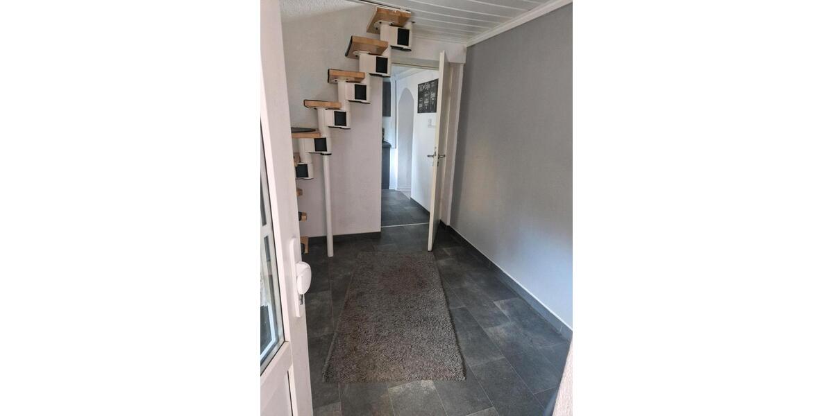 Einfamilienhaus Saarwellingen - 5 Zimmer, 84 m&sup2;, 119.000&euro; | Angebot:25994369