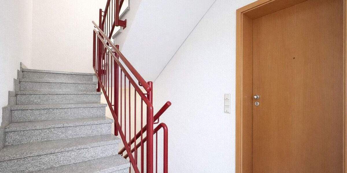 Etagenwohnung Schwalbach - 3 Zimmer, 80 m&sup2;, 169.000&euro; | Angebot:25677177