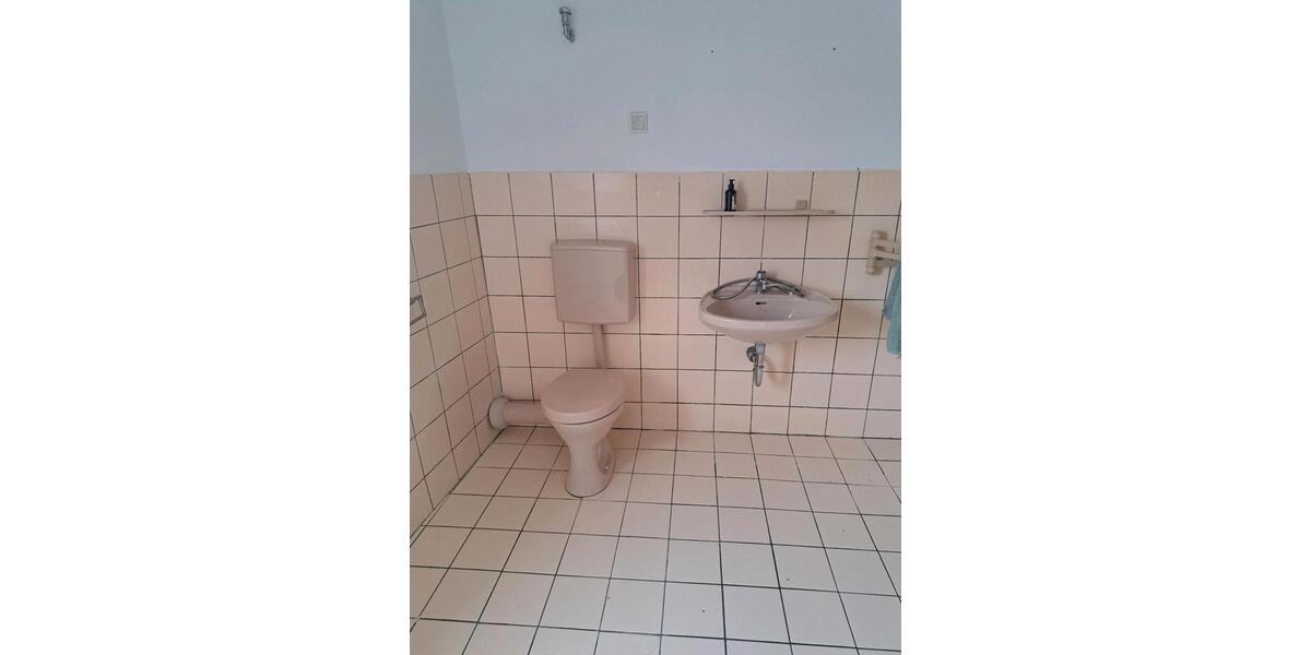 Mehrfamilienhaus, Wohnhaus Homburg - 7 Zimmer, 200 m&sup2;, 1.150&euro; | Angebot:26606261