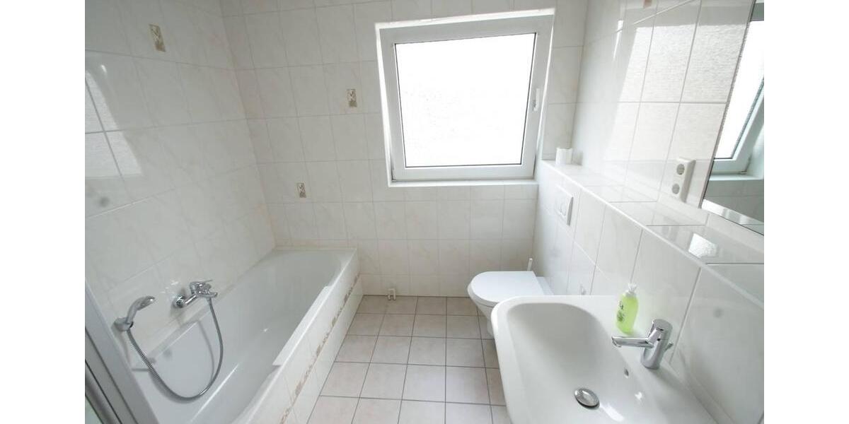 Dachgeschoßwohnung Friedrichsthal - 4 Zimmer, 90 m&sup2;, 158.000&euro; | Angebot:25869976