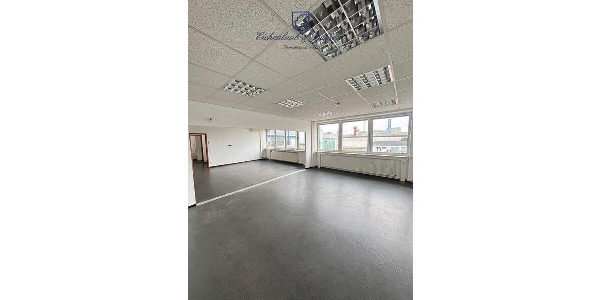 Gewerbeobjekt Saarlouis / Roden Roden - 9 Zimmer, 302 m&sup2;, 2.100&euro; | Angebot:25697924