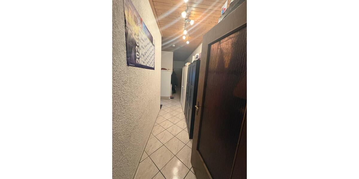 Dachgeschoßwohnung Völklingen - 3 Zimmer, 110 m&sup2;, 700&euro; | Angebot:25284881