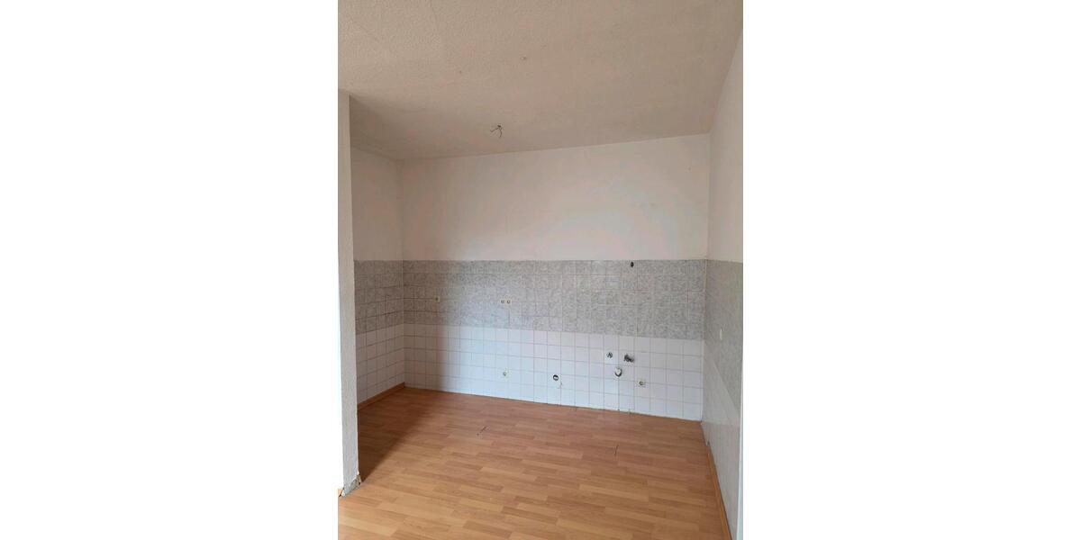 Etagenwohnung Eppelborn - 3.5 Zimmer, 110 m&sup2;, 670&euro; | Angebot:26549988