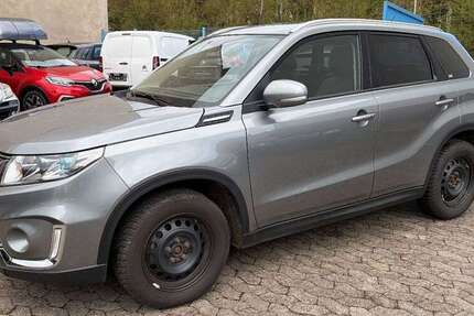 Suzuki Vitara 49.000 km 16.900 &euro; Saarbrücken 66115