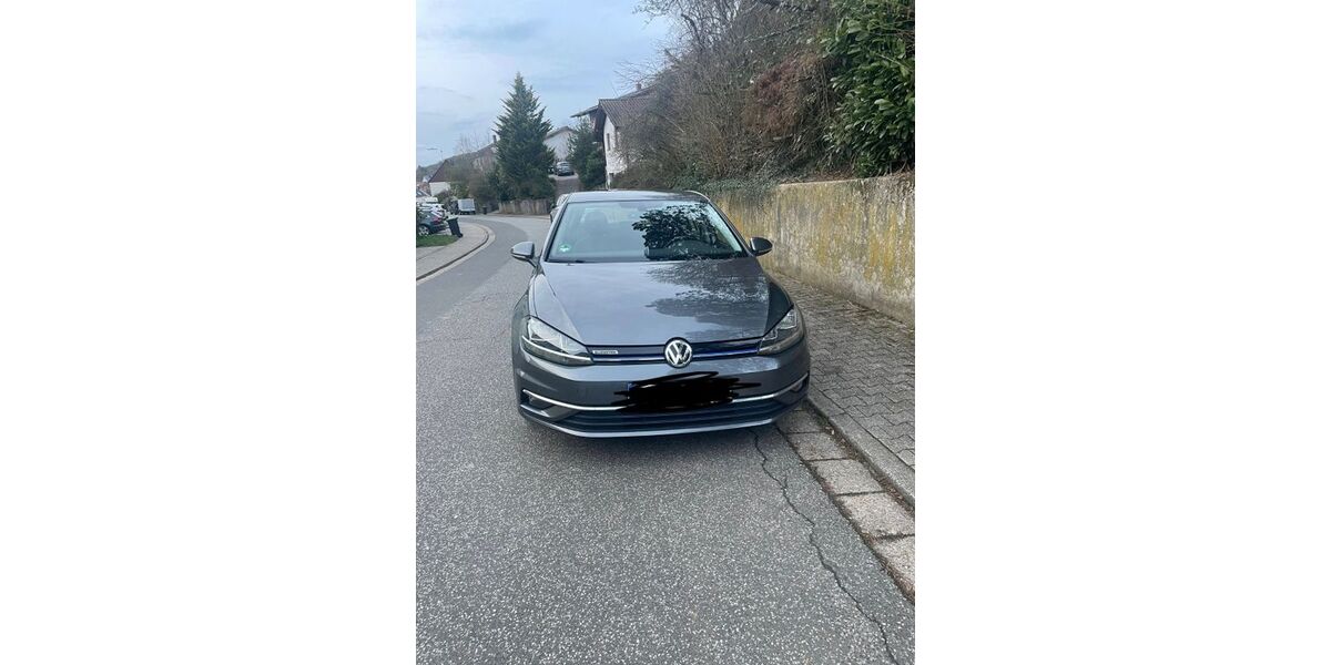 VW Golf 104.000 km 12.500 &euro; Ottweiler 66564