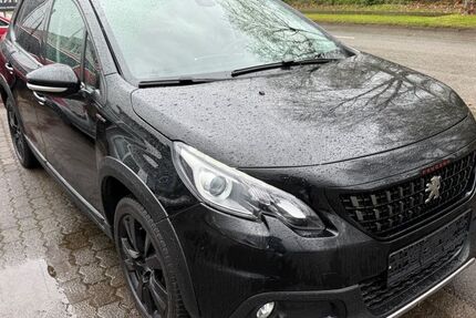Peugeot 2008 121.000 km 8.990 &euro; Lebach 66822