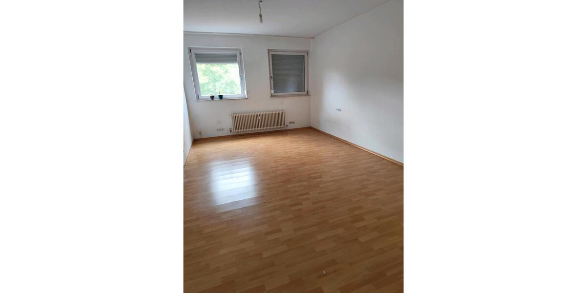 Etagenwohnung Sulzbach (Saar) - 3 Zimmer, 80 m&sup2;, 840&euro; | Angebot:26702430