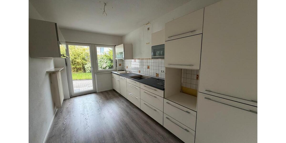 Erdgeschoßwohnung Heusweiler - 4 Zimmer, 98 m&sup2;, 800&euro; | Angebot:26558302
