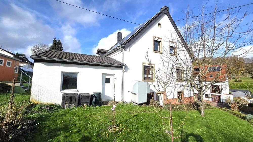 Einfamilienhaus Mandelbachtal Heckendalheim - 8 Zimmer, 180 m&sup2;, 259.000&euro; | Angebot:25677418