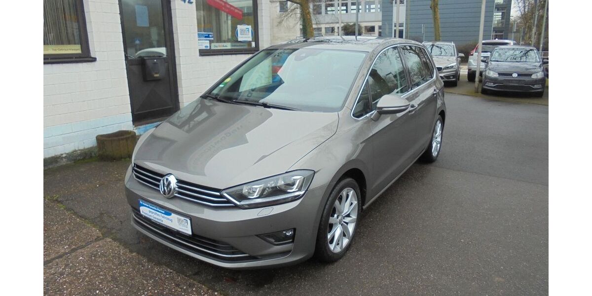 VW Golf 227.000 km 7.950 &euro; Dillingen/Saar 66763