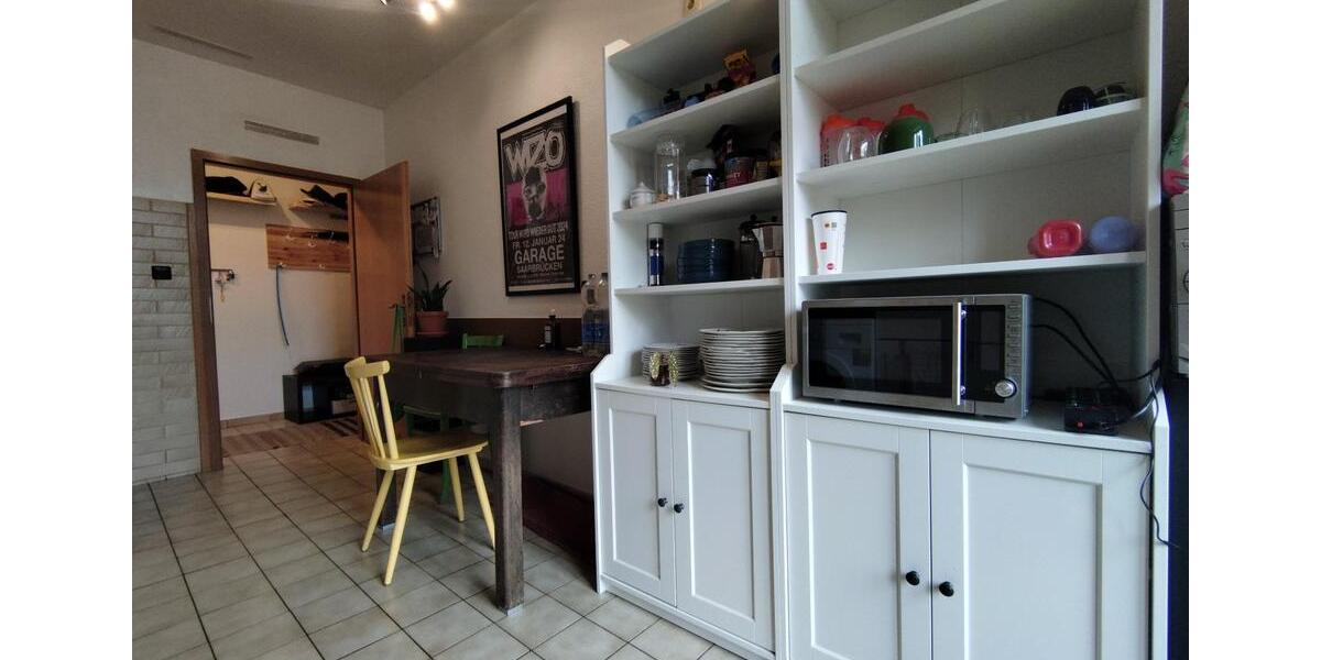 Etagenwohnung Saarbrücken Neue Bremm - 3 Zimmer, 95 m&sup2;, 850&euro; | Angebot:26536062