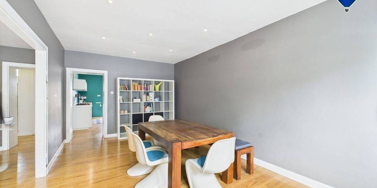 Reihenmittelhaus Dillingen - 7 Zimmer, 230 m&sup2;, 279.000&euro; | Angebot:25673957