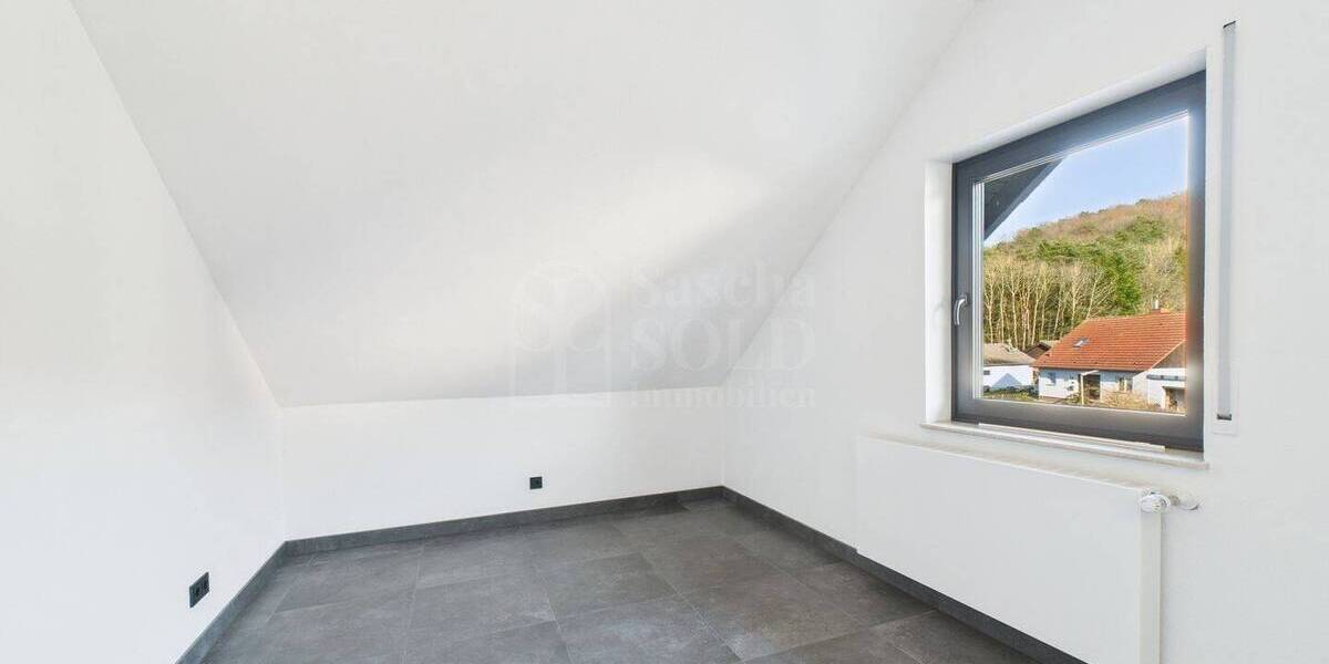 Hochwertige 4-Zimmer-Wohnung mit Loggia & Stellplatz in beliebter Lage von Kirkel-Neuhäusel - Etagenwohnung Kirkel Kirkel-Neuhäusel | Angebot:26120748