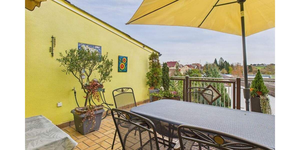 Etagenwohnung Illingen / Uchtelfangen Uchtelfangen - 3 Zimmer, 83 m&sup2;, 119.000&euro; | Angebot:25687897